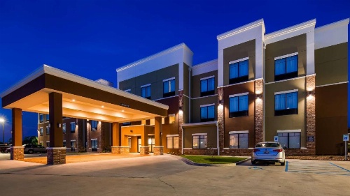 Best Western False River Hotel image 1